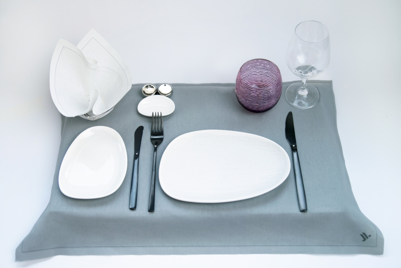 Image of tableware for Air Italy Business Class