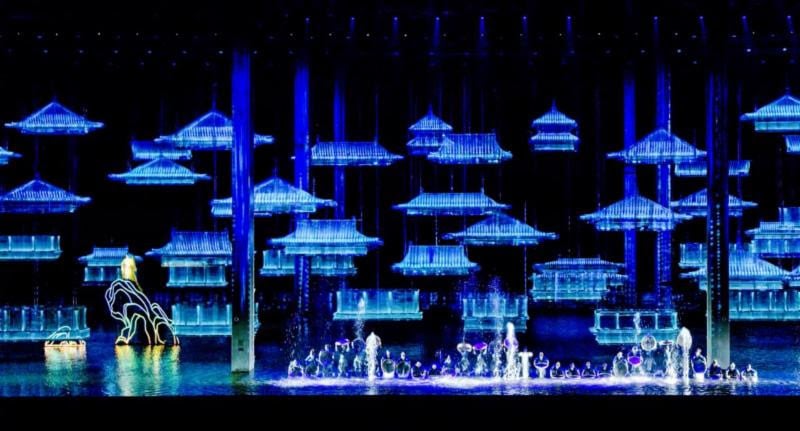 This integrates hi-tech projections and original choreography