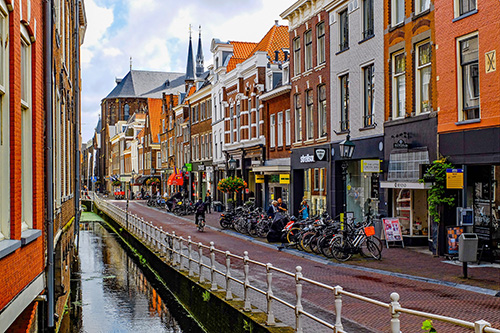 Delft Amsterdam