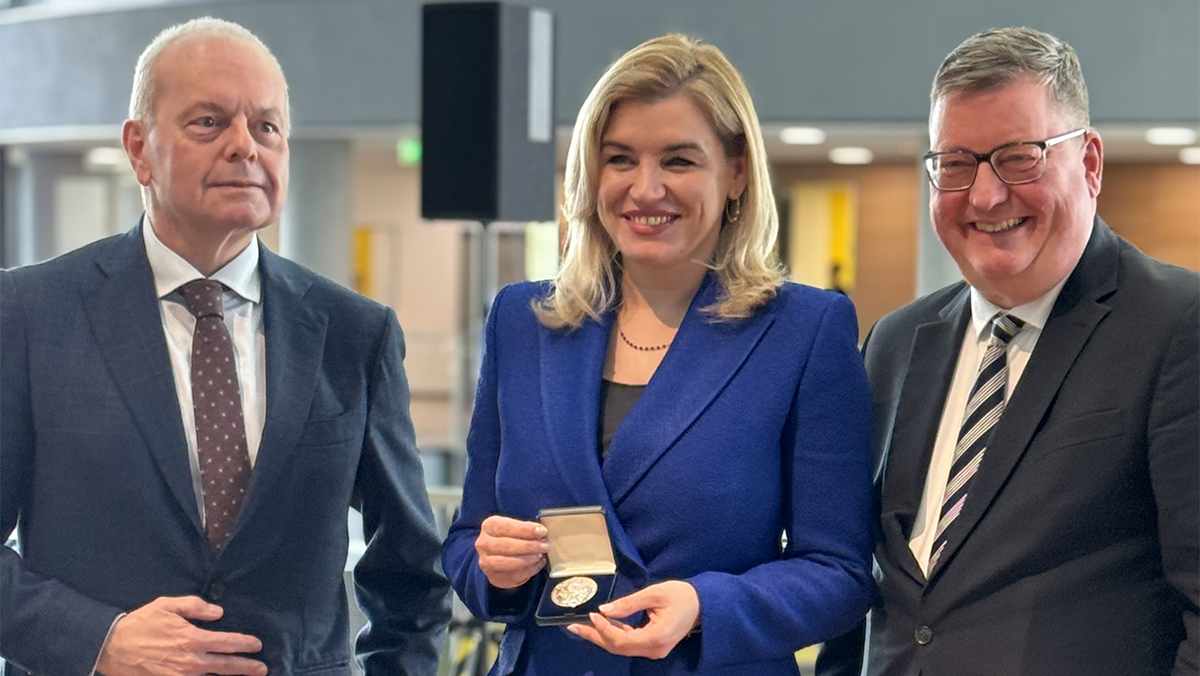 The German Automobile Club and Europes largest automobile association awarded the Croatian Minister of Tourism and Sport N