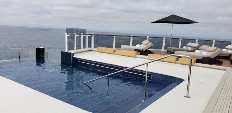 Infinity pool in The Haven on Norwegian Prima. Photo by Susan J. Young.