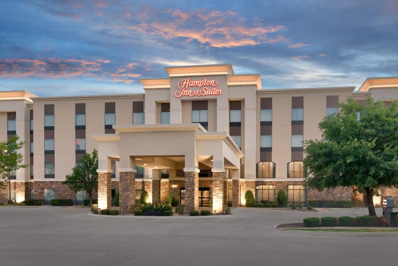 Hampton Inn & Suites by Hilton Ft. Worth-Burleson