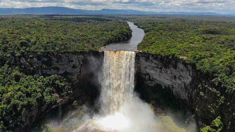 Kaieteur Falls_Guyana_©David DiGregorio