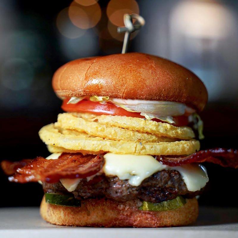 burtons grill & bar