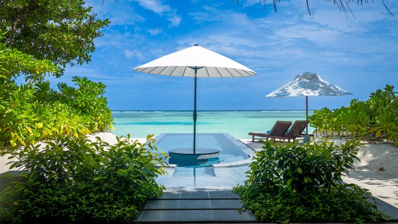 Romantic Beach Pool Villa_LUX* South Ari Atoll view