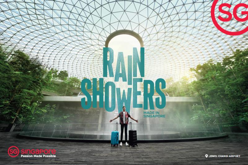 Jewel Changi Airport_Rain Showers
