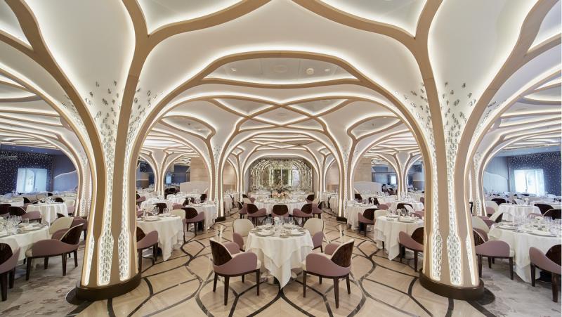 Regent Seven Seas Grandeur_Compass Rose_©RSSC