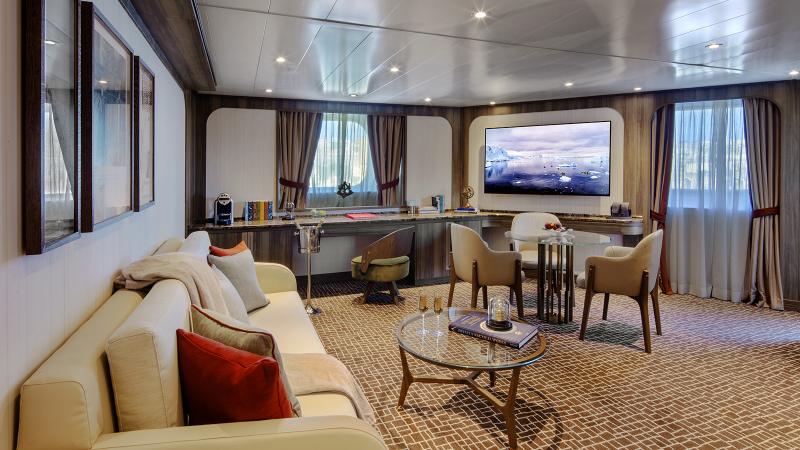 Seabourn Venture Owner's Suite