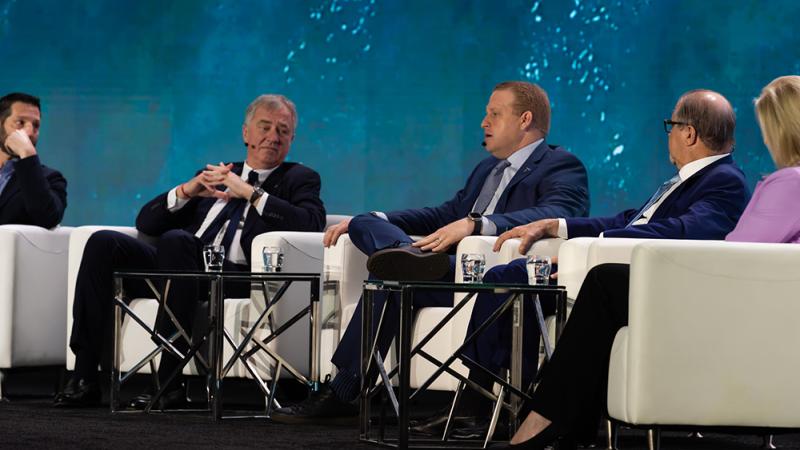Seatrade Cruise Global execs on stage