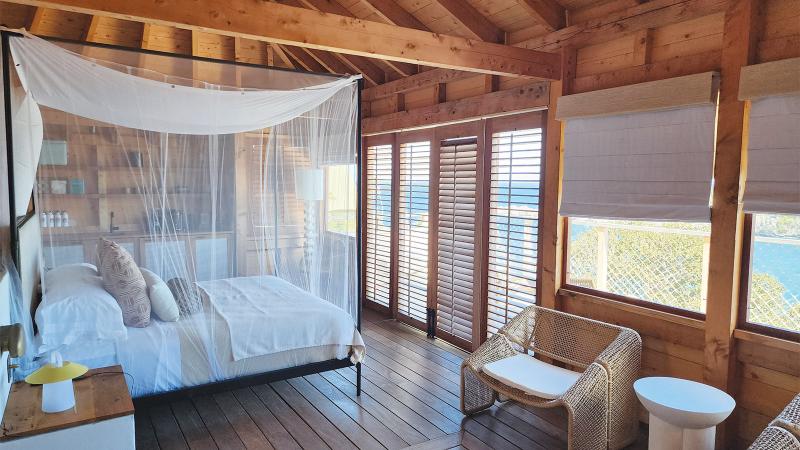 Lovango Resort + Beach Club Treehouse bedroom
