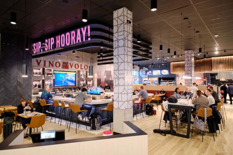 airport dining