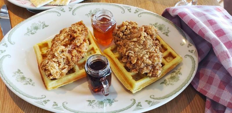Chicken and Waffles at The Mason Jar, new specialty eatery on Wonder of the Seas. Photo by Susan J. Young