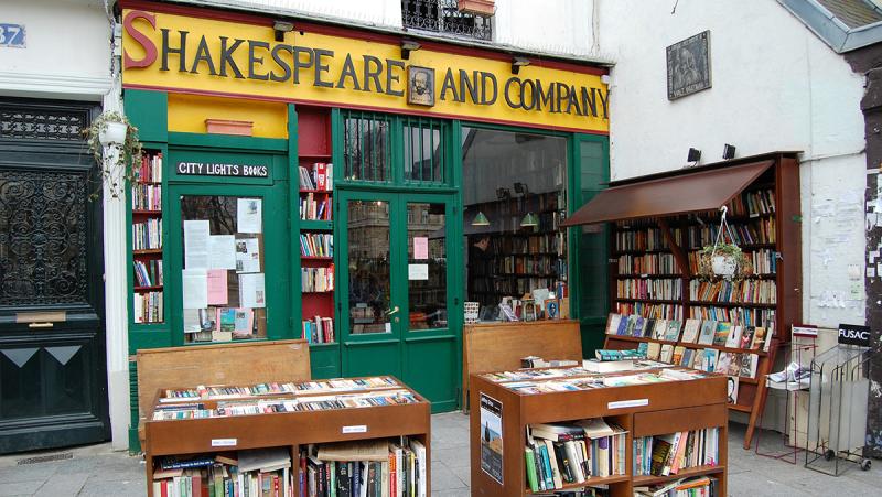 Shakespeare and Company bookstore in Paris 