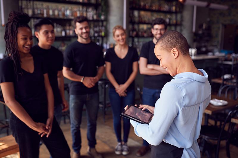 restaurant manager team
