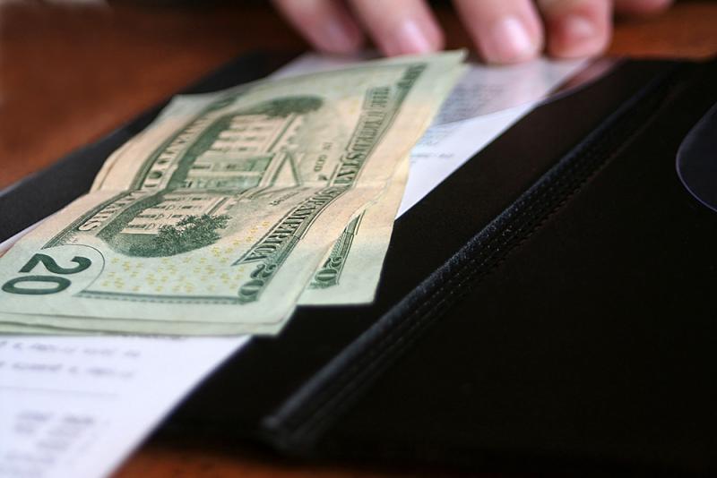 tipping built-in gratuity