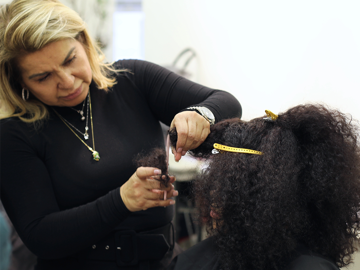 A Curl Expert Shares 12 Dos & Don'ts for Cutting Curly Hair | American Salon