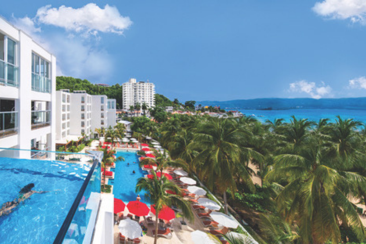 Photo credit S Hotel Jamaica
