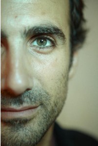 giovanni giuntoli headshot 201x300 Giovanni Giuntoli on Creating Camera Ready Curls