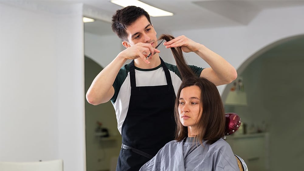 Salons Stories Act would provide training in domestic violence prevention to cosmetologists