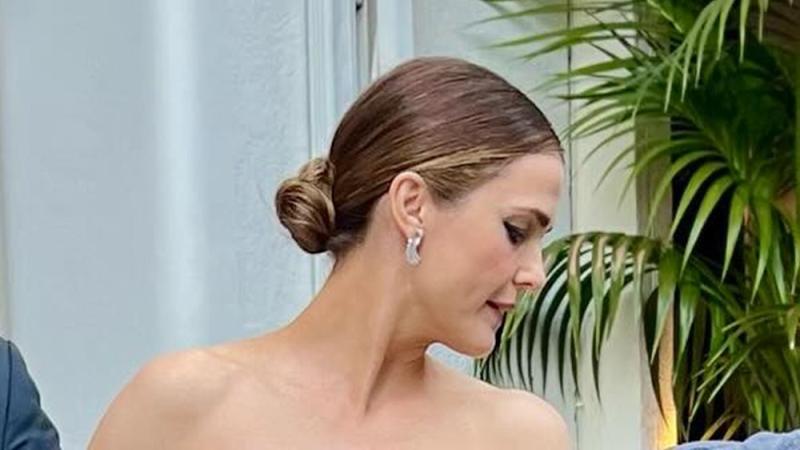 Keri Russell low bun at the 2024 Emmy Awards