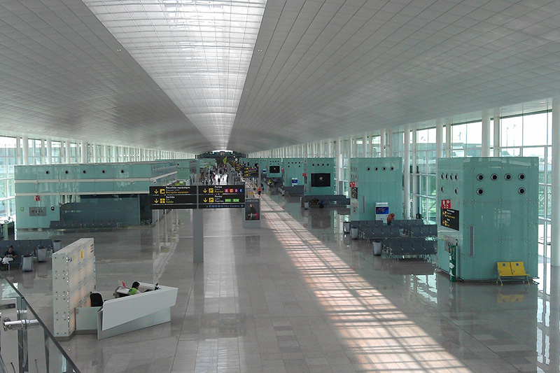 Empty airport terminal 