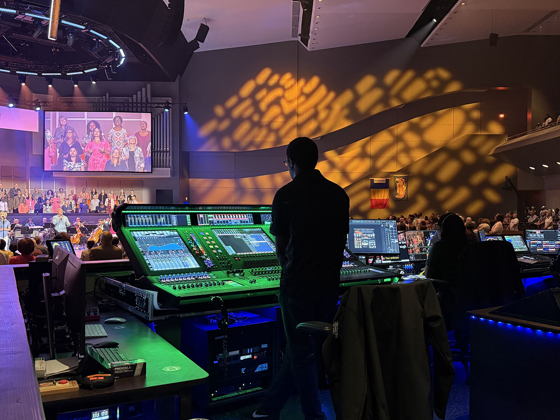First Baptist Jonesboro FOH