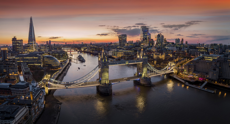 Panoramic aerial view to the illuminated cityscape of London 