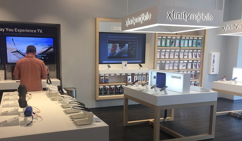 Comcast Xfinity Mobile store display