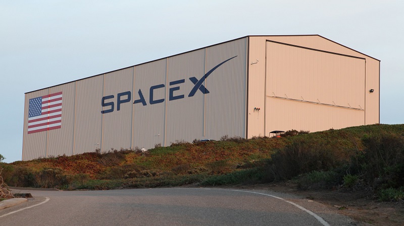 SpaceX hangar