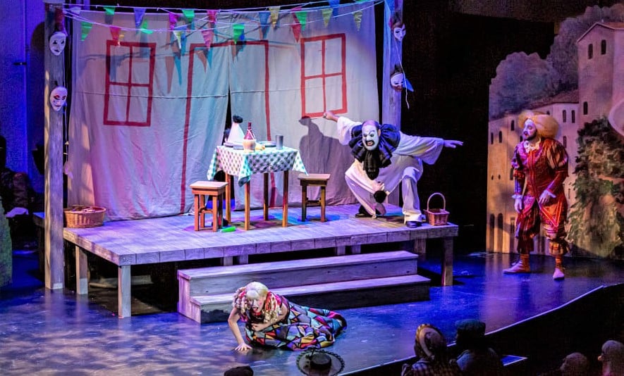 Keith Arsenault Creates Lighting Narrative For Pagliacci With CHAUVET Professional