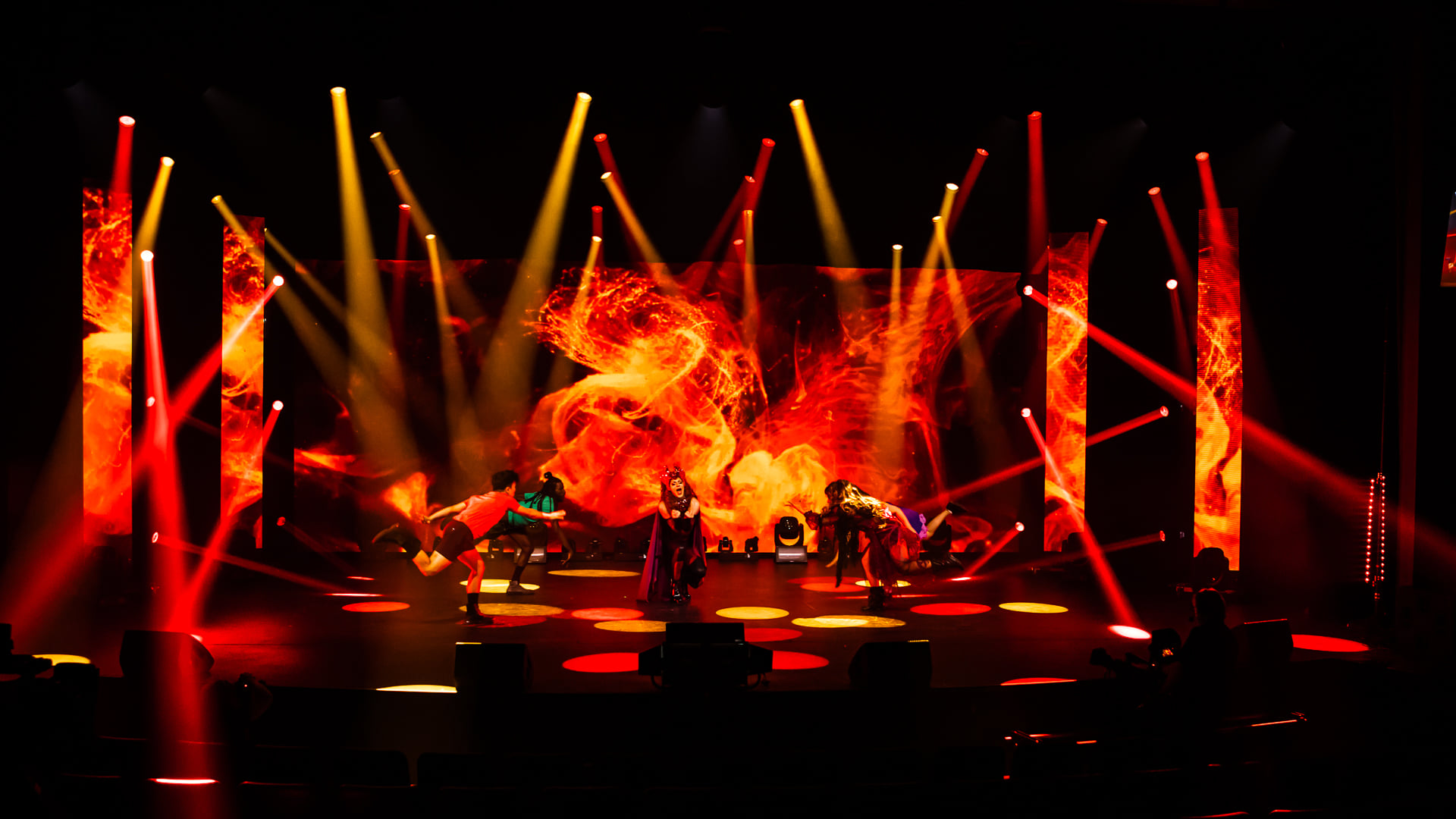 Gil Perron Reflects Montreal Pride with CHAUVET Professional Fixtures from LSM Ambiocrateurs