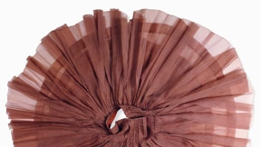 WAIST DOWN：SKIRTS BY MIUCCIA PRADA Waist Down Skirts by Miuccia Prada ARTBOOK | D.A.P. 2006