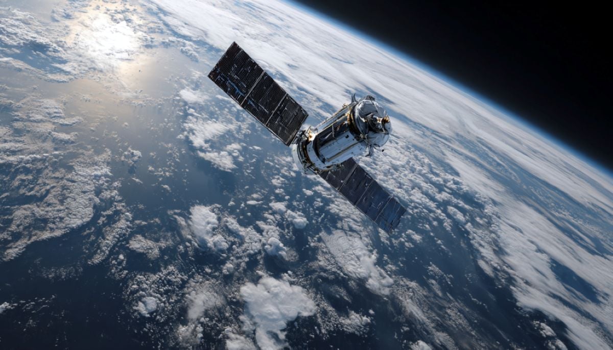 GEO satellite 