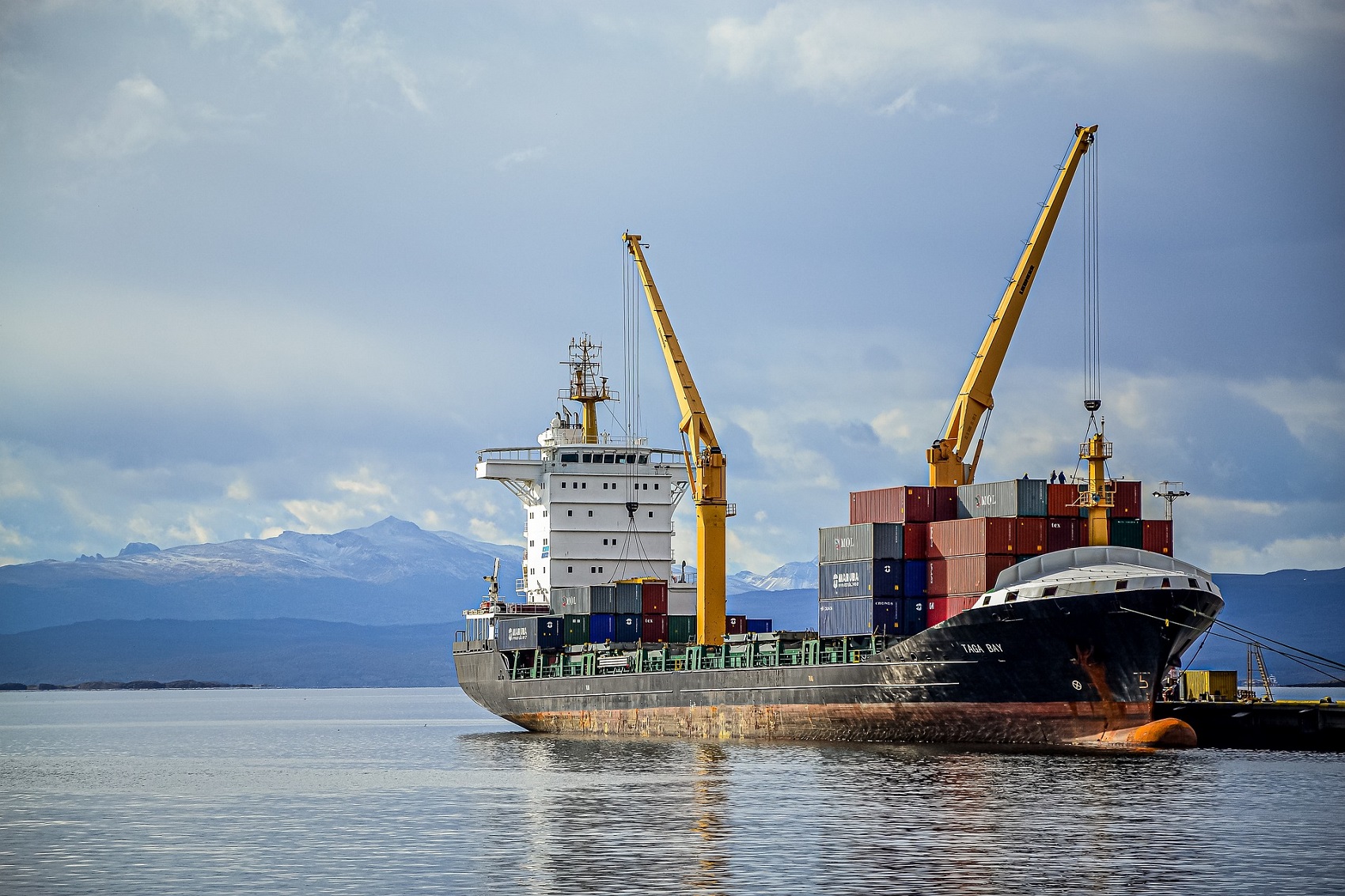cargo ship port 