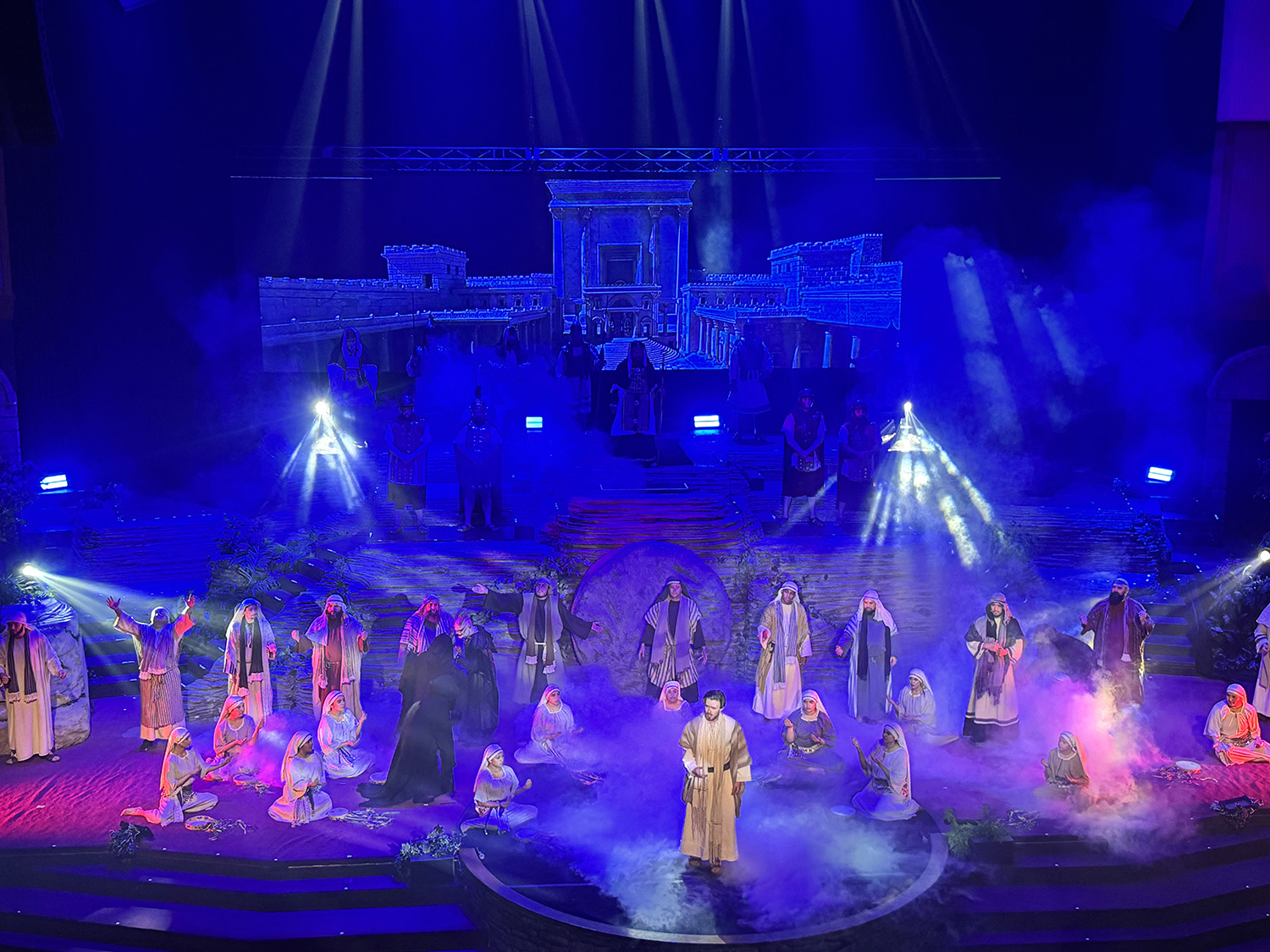 LA PartyWorks Helps Bring Iconic Church Production to Life with Immersive Fog Effect From Antari