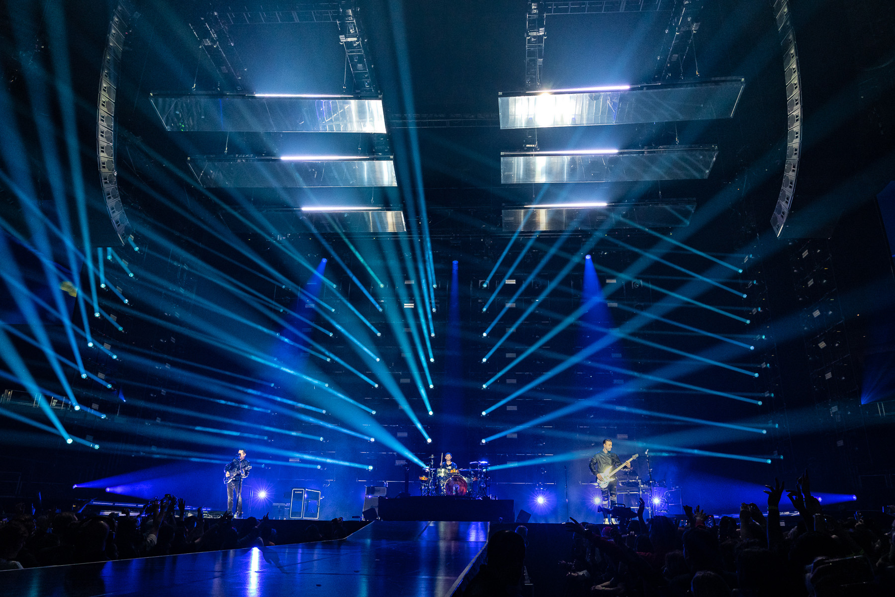 Jesse Lee Stout and Sooner Routhier Reflect Mood of Muse Tour With CHAUVET Professional