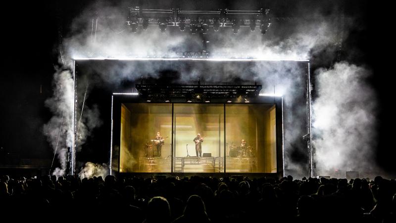 Alt-J's The Dream Tour, photo of stage
