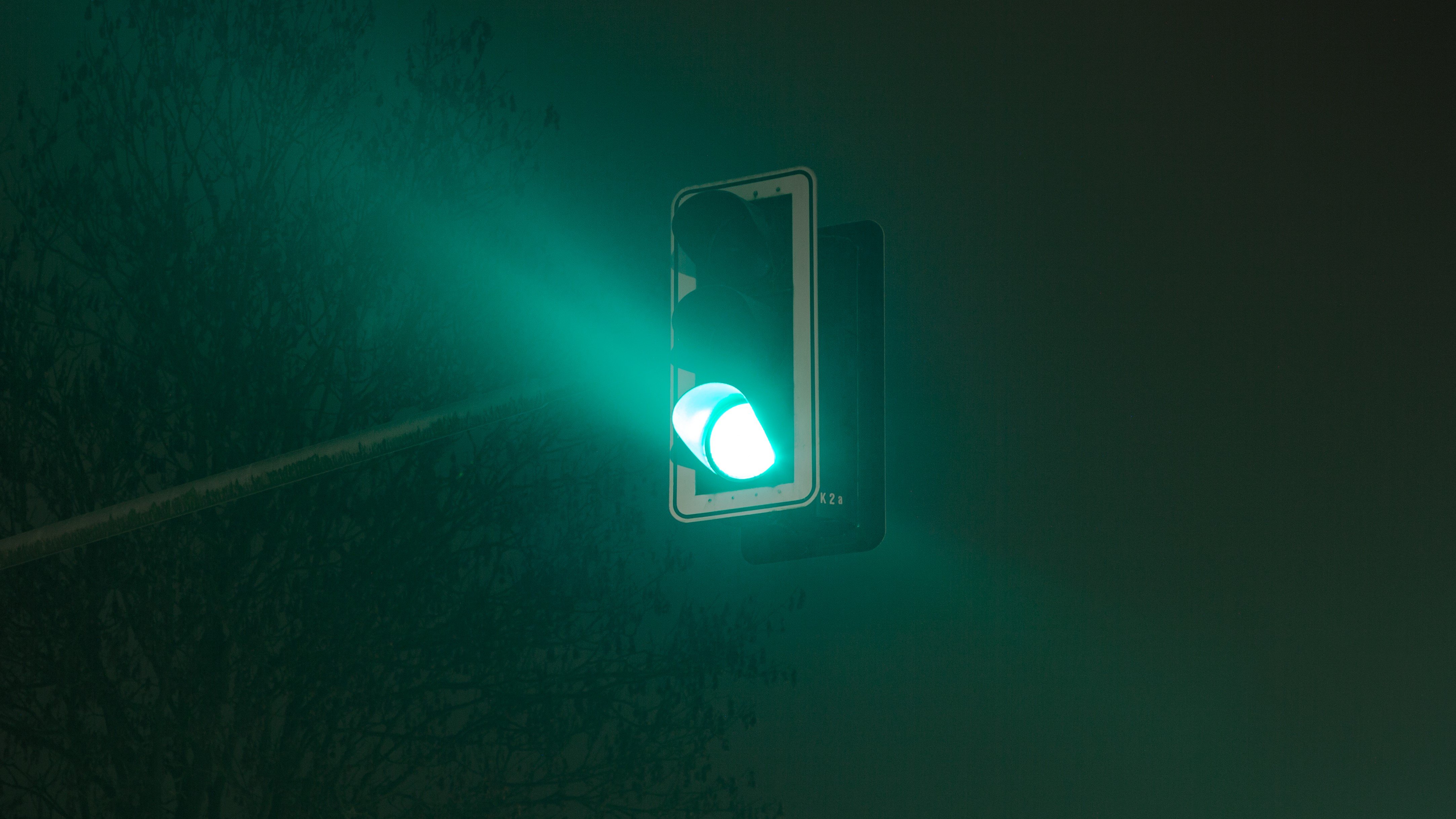 greenlight mist night light green street light