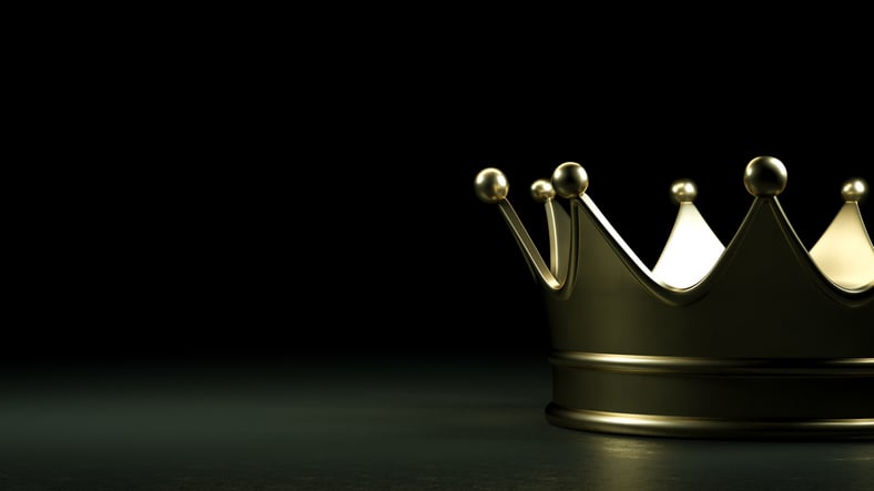 crown royalty king queen win
