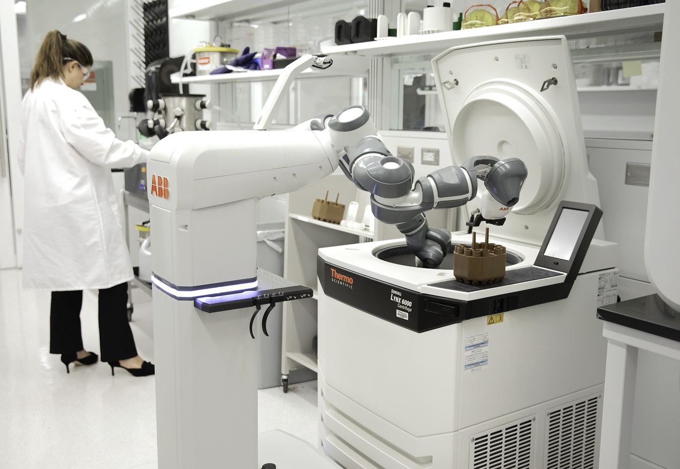 ABB robot working with a centrifuge