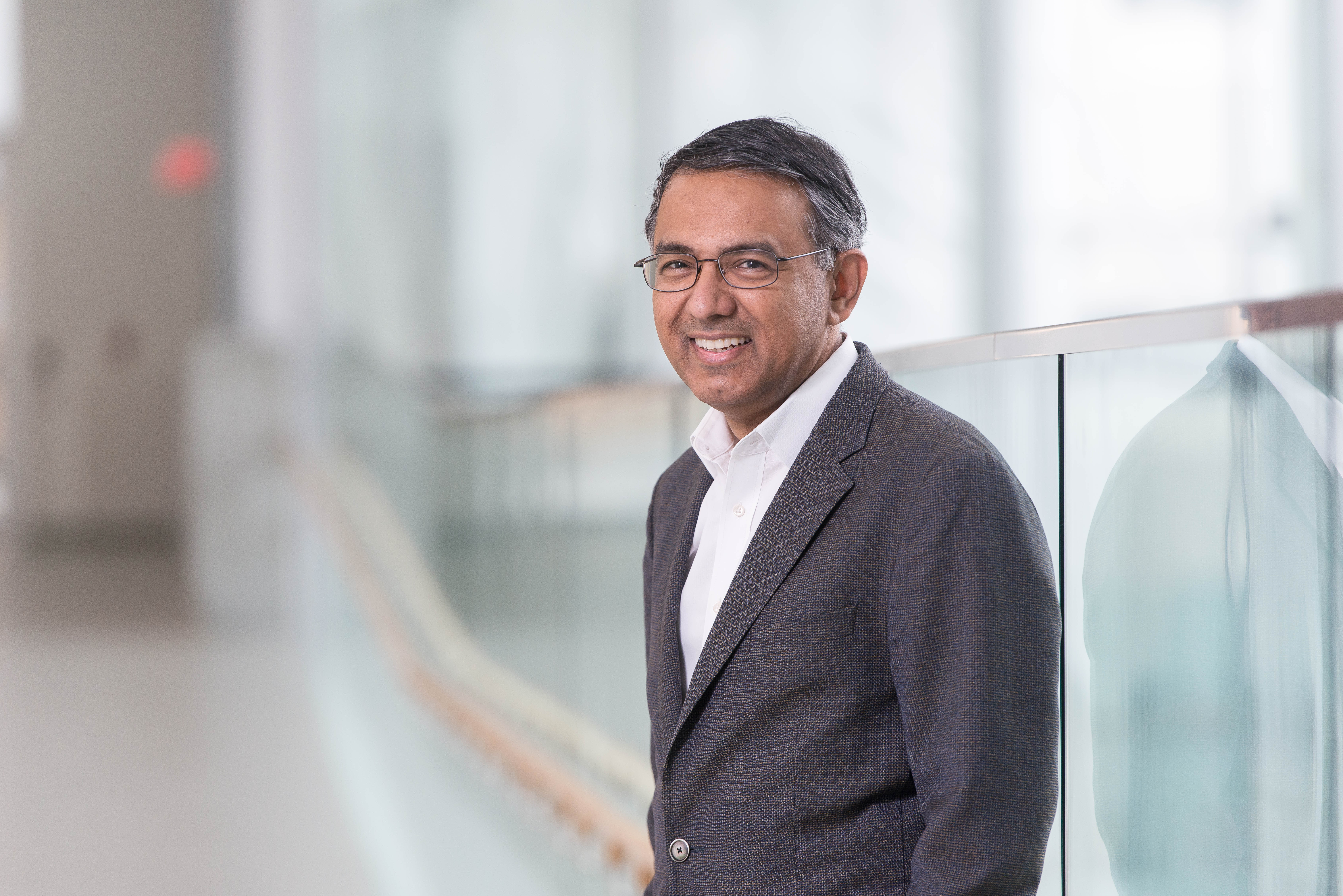 Image of Gandeeva CEO Sriram Subramaniam PhD 