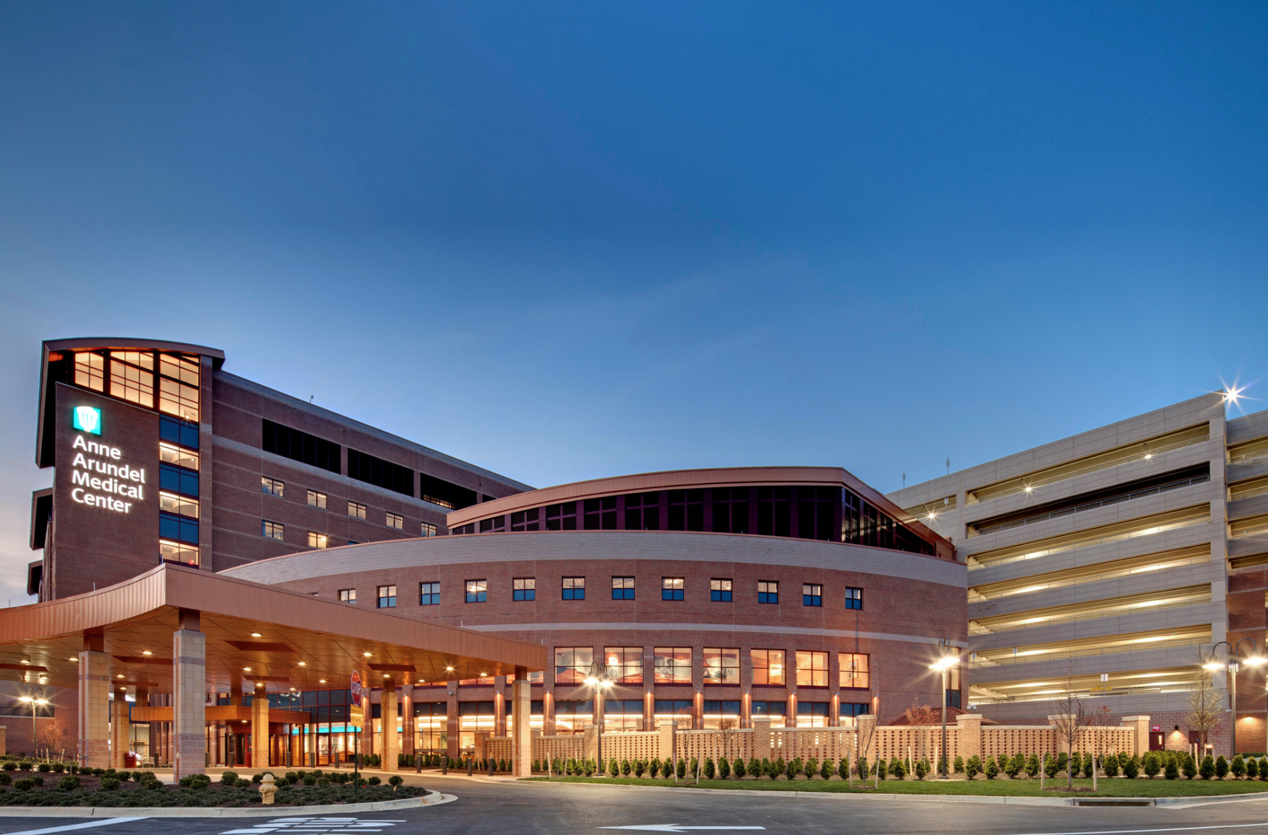 An image in the evening of the exterior of Anne Arundel Medical Center