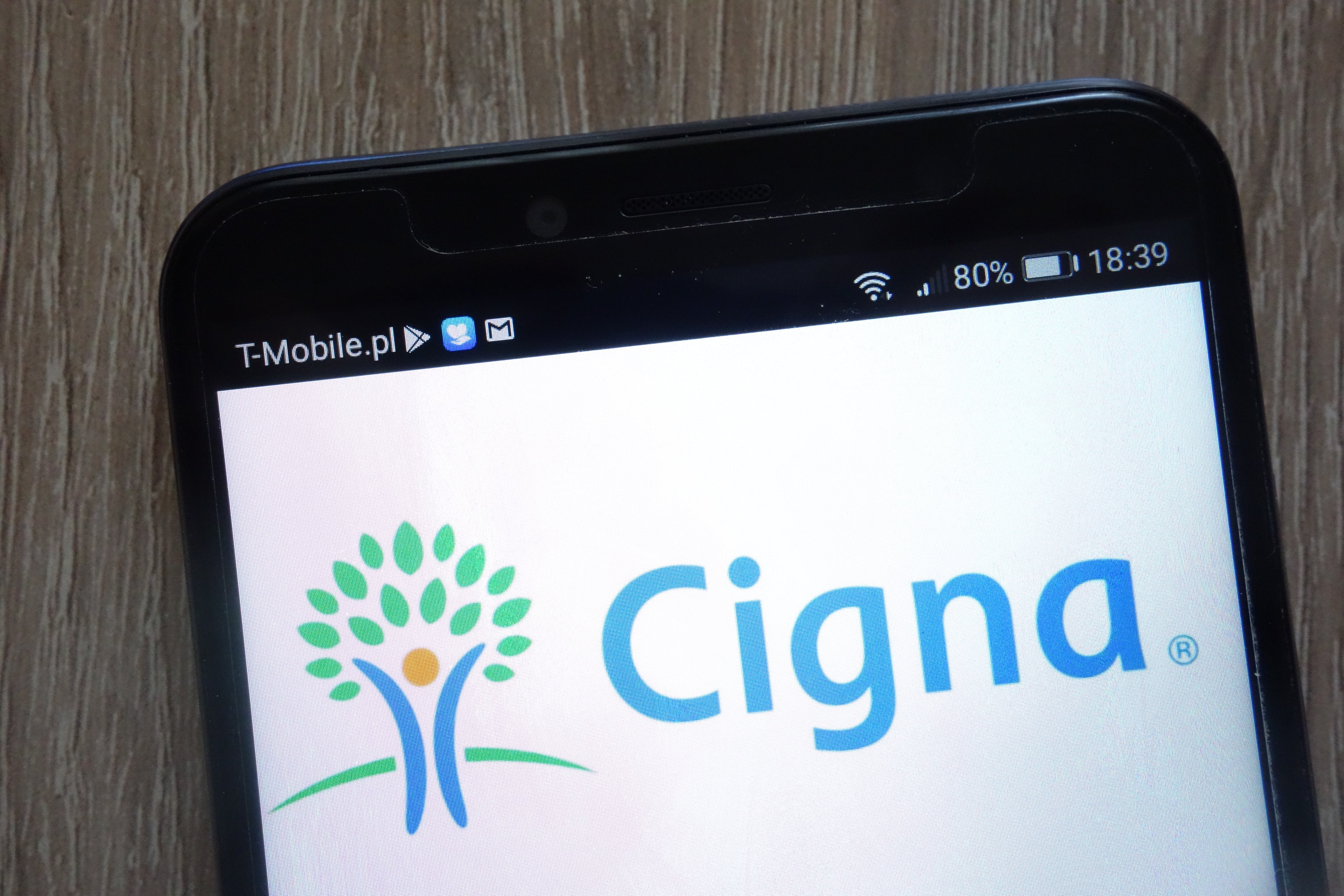 Cignas logo displayed on a smartphone