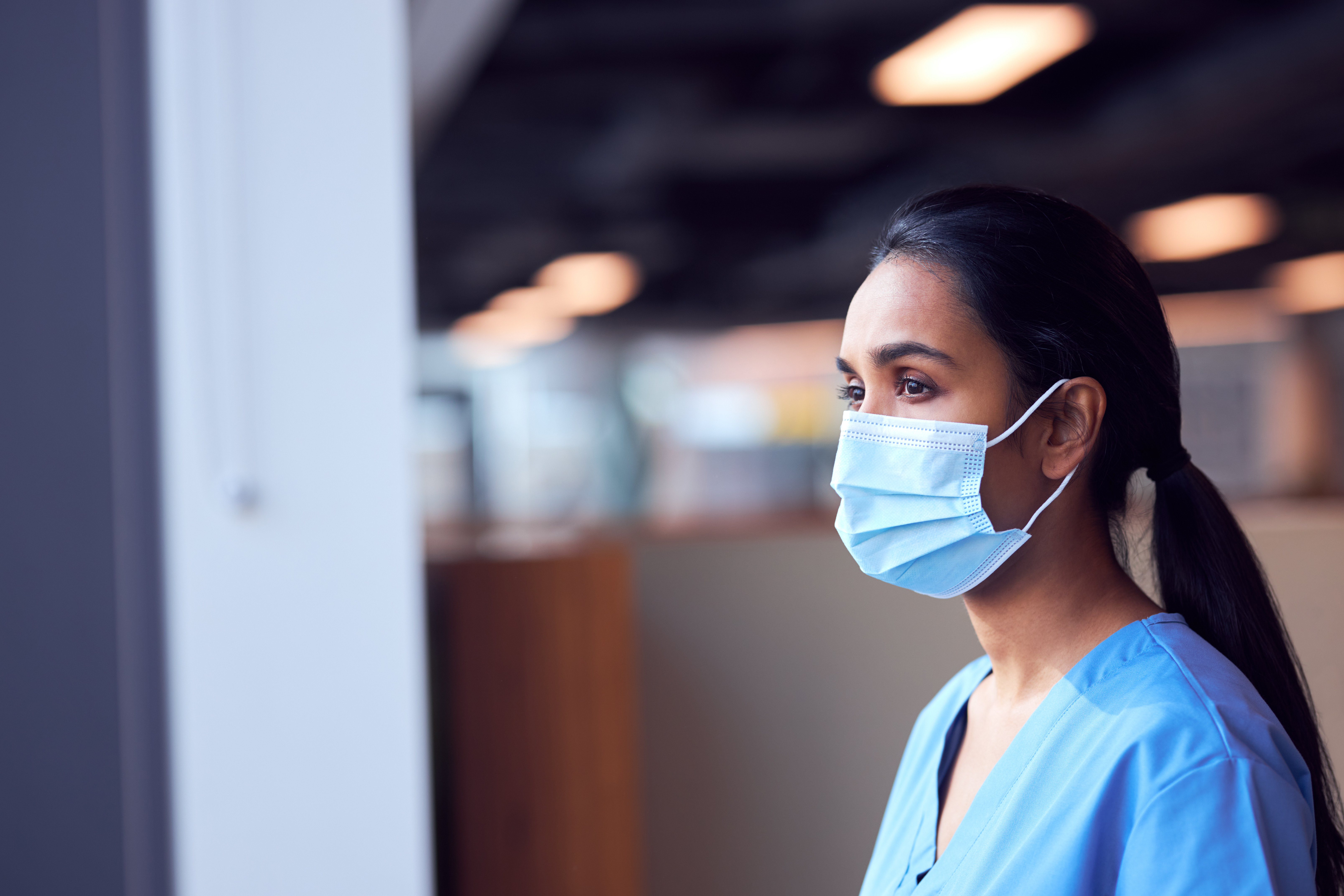 Pandemic-era burnout, short-staffing has more nurses eyeing the