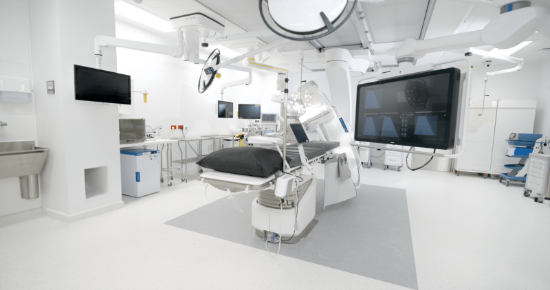 inside an operating room at Cleveland Clinic London