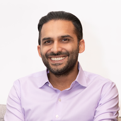 head shot photo of Arif Nathoo