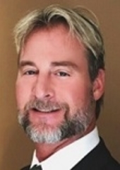 headshot of Thomas Dahlborg