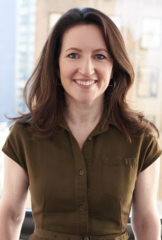 Carolyn Magill, Aetion