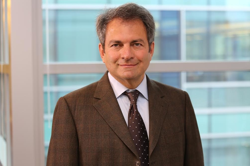 Biogen CEO Vounatsos scores $2.5M raise amid investor ...