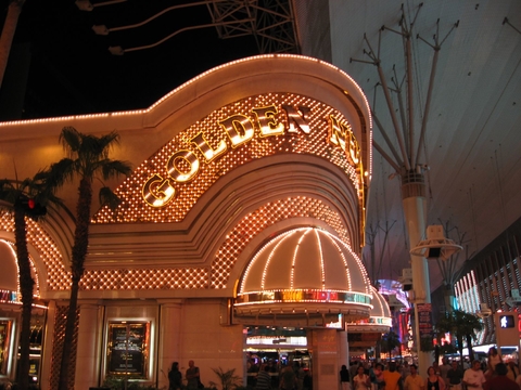 golden nugget entrance